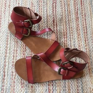 Mossimo Women’s Brown Sandals- size 9